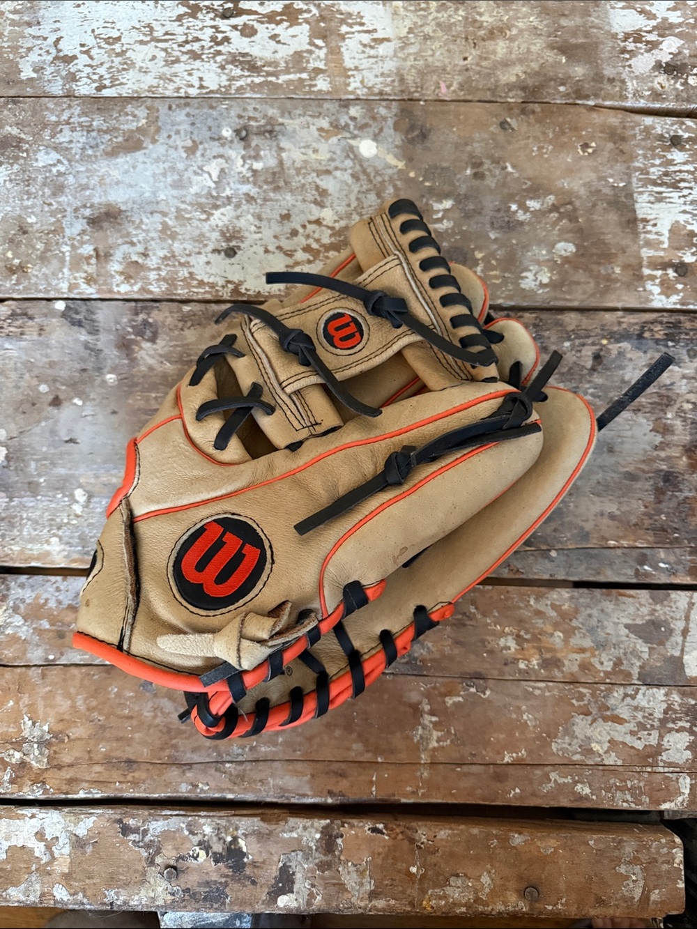 The Wilson A450 Series Baseball Glove. 11.5”